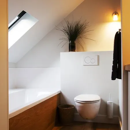 Bed & Breakfast O-Lit 4*